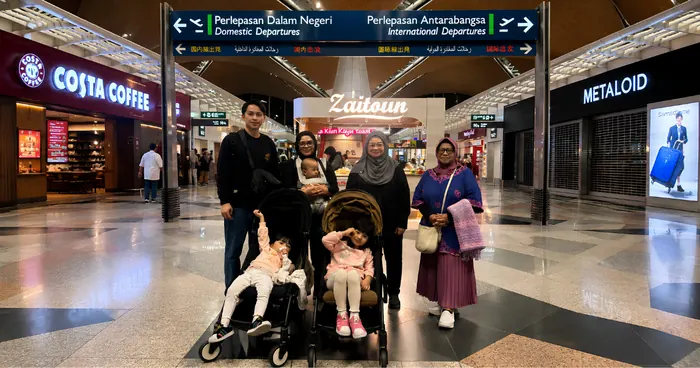Pelanggan Dina Travel