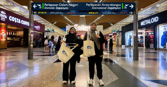 Pelanggan Dina Travel