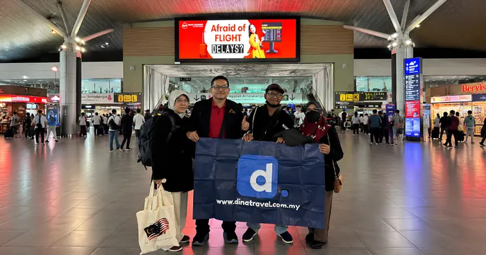 Pelanggan Dina Travel
